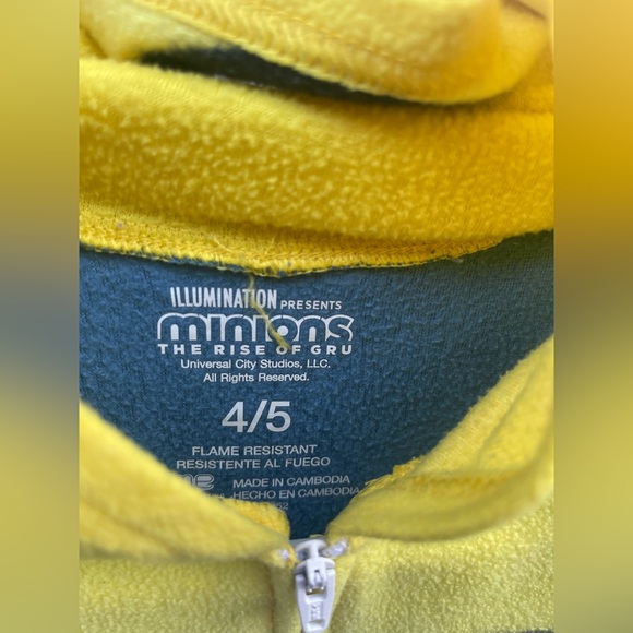 Despicable Me Minions Costume Hooded Sleeper Blanket Pajama Boy Size 4-5 - Picture 3 of 3